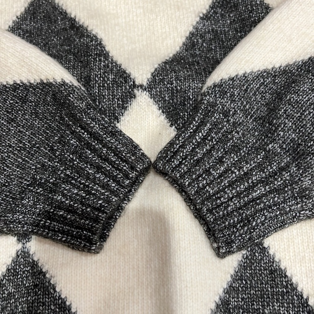 H&M PRINGLE of Scotland argyle sweater size L , 6%wool oversized fit - Picture 8 of 8